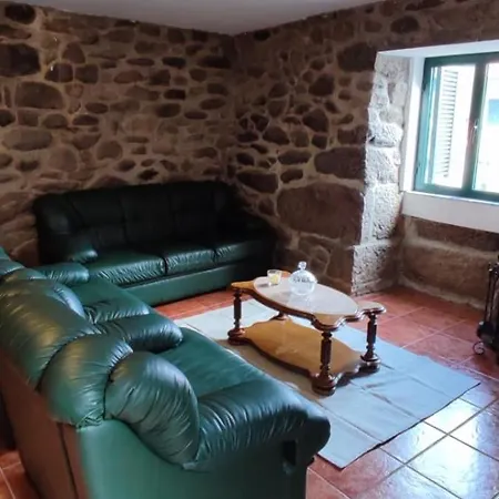 Dom wakacyjny House Of Serra Da Cabreira Ruivãis