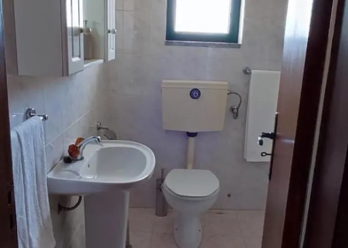 House Of Serra Da Cabreira * Ruivãis