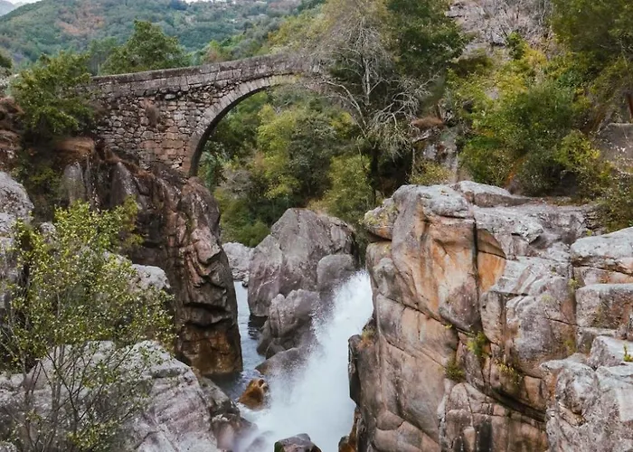 House Of Serra Da Cabreira Dom wakacyjny Ruivãis